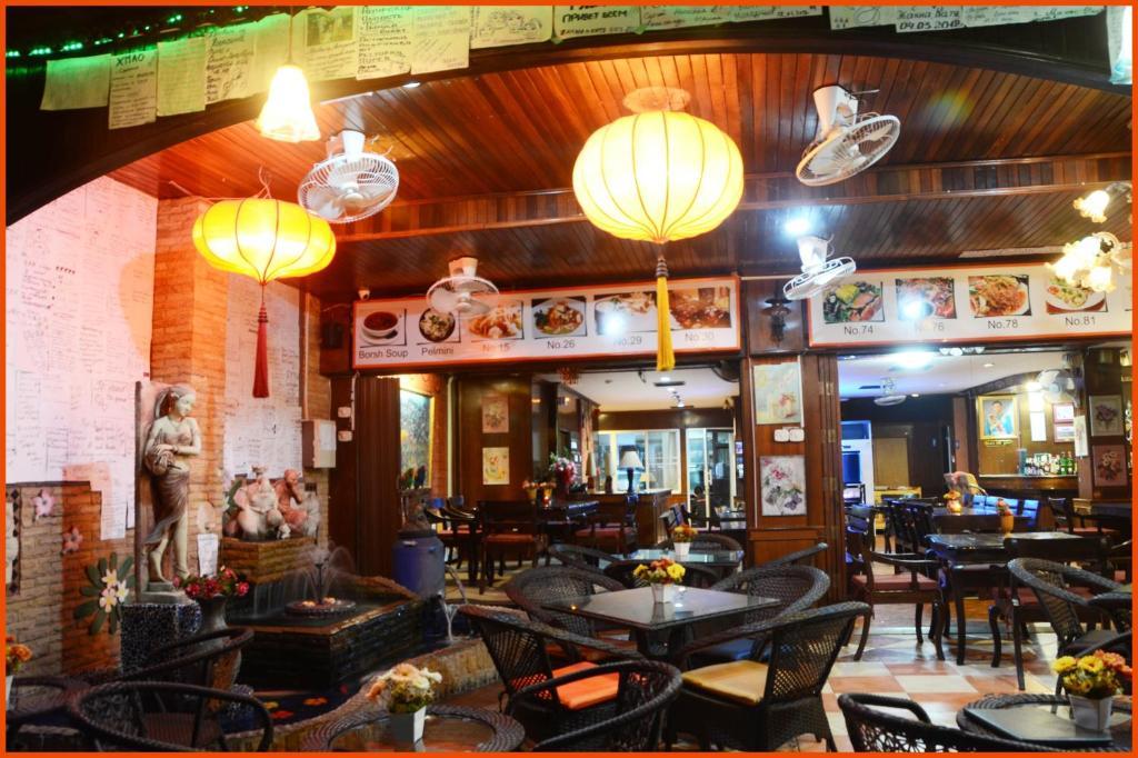 Gold Coast Inn Pattaya Luaran gambar