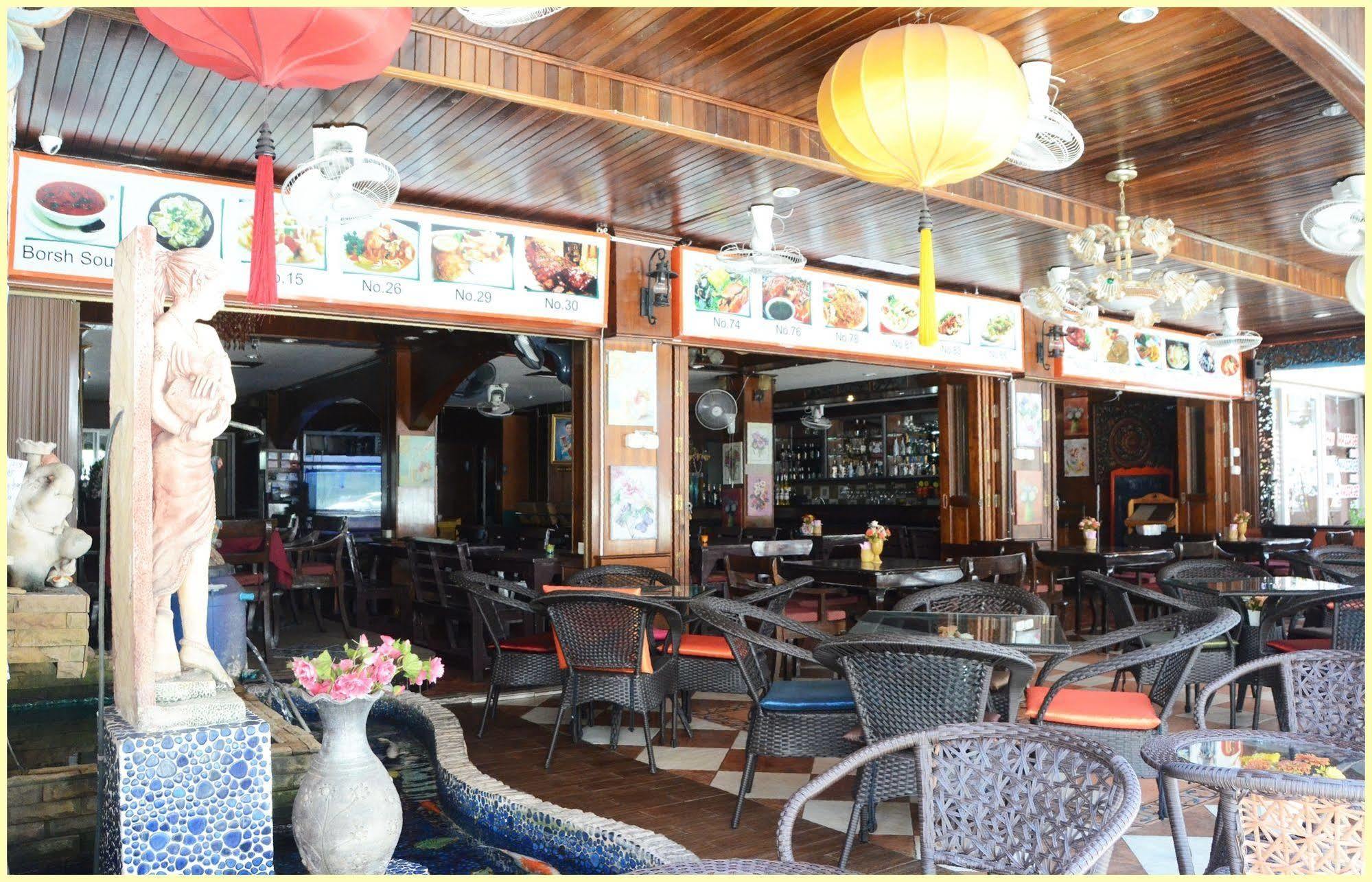 Gold Coast Inn Pattaya Luaran gambar